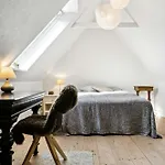 Timber-framed With Bright And Idyllic Garden * Juelsminde