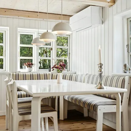 Timber-framed With Bright And Idyllic Garden Holiday home Juelsminde (Hedensted)