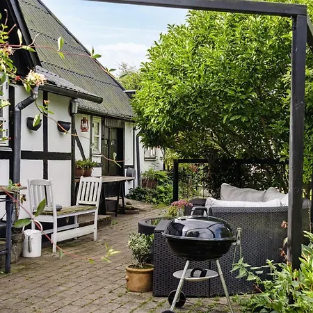 Hébergement de vacances Timber-framed With Bright And Idyllic Garden Juelsminde (Hedensted)