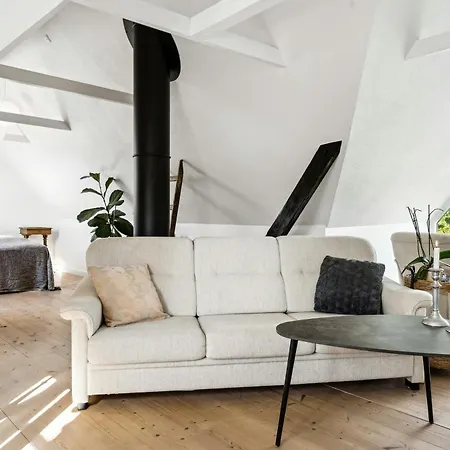 Timber-framed With Bright And Idyllic Garden Juelsminde (Hedensted)