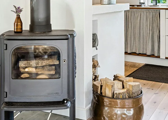 Timber-framed With Bright And Idyllic Garden * Juelsminde (Hedensted)