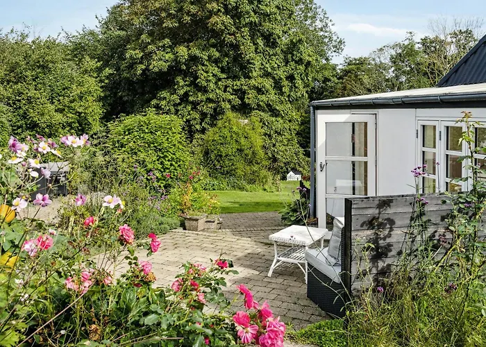 Hébergement de vacances Timber-framed With Bright And Idyllic Garden Juelsminde (Hedensted)